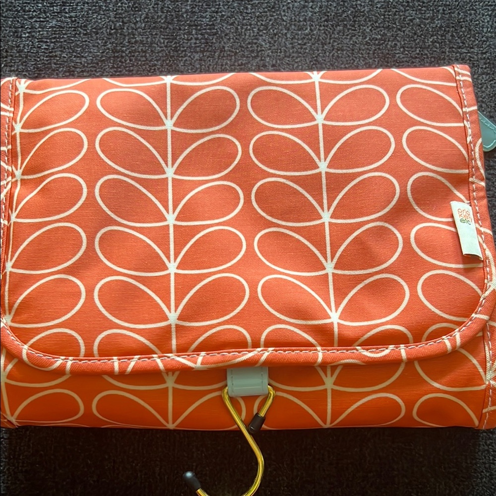 Orla Kiely Hanging Toiletry Bag